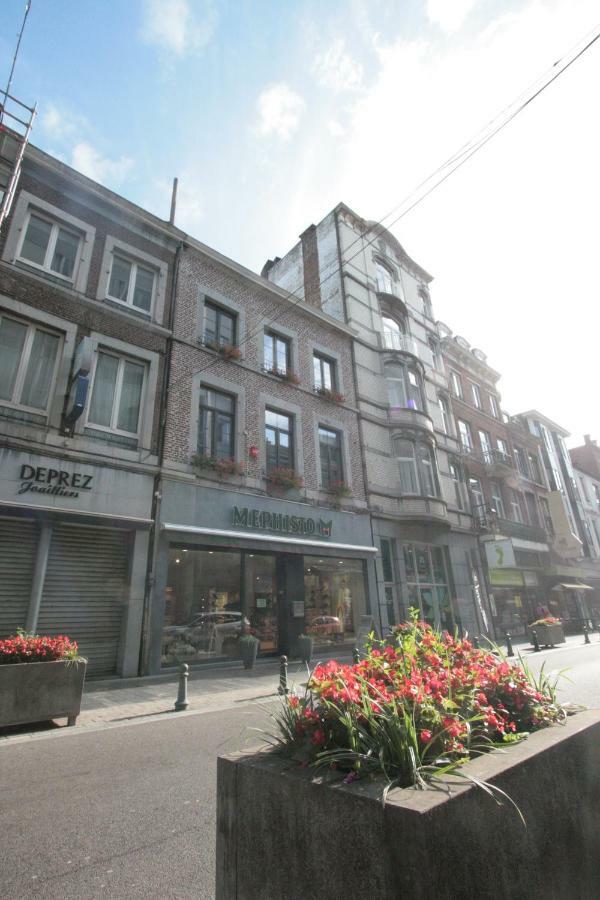 Amosa Liege City Centre Apart Regence 17 מראה חיצוני תמונה